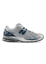 U1906RCE - Silver Metallic-Shoes-New Balance-Butler Loftet