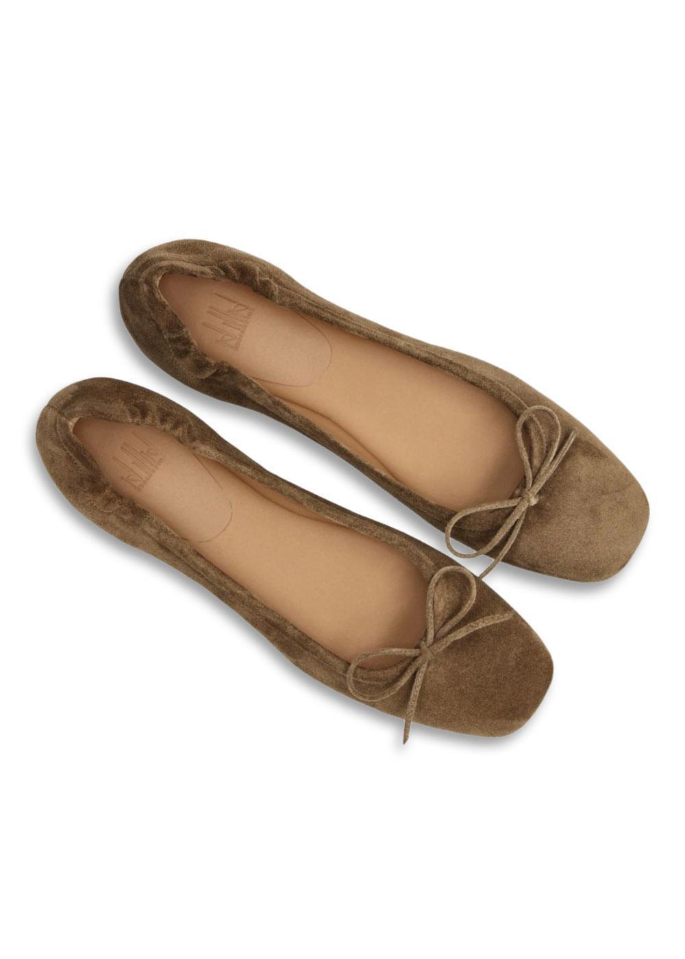 A8047 - Tabac Babysilk Suede 555-Shoes-Billi Bi-Butler Loftet