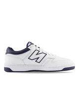 New Balances BB480LWN - White - Sneakers. Køb sneakers her.