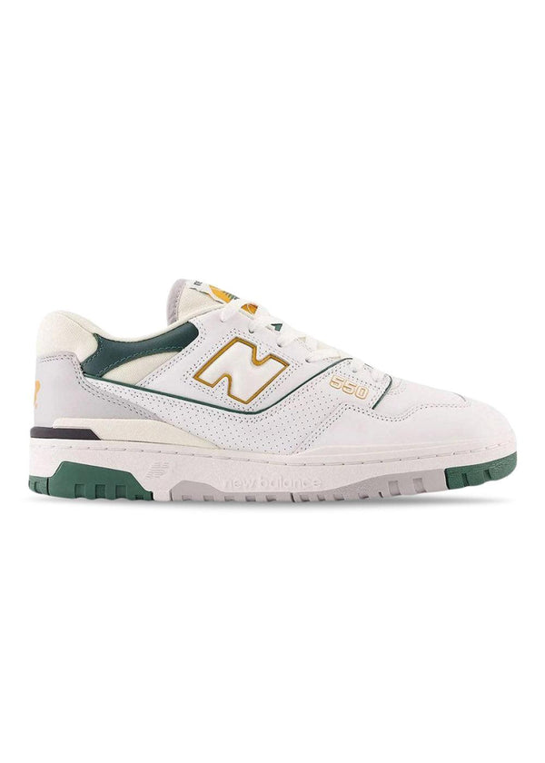 New Balances BB550PWC - White - Sneakers. Køb sneakers her.