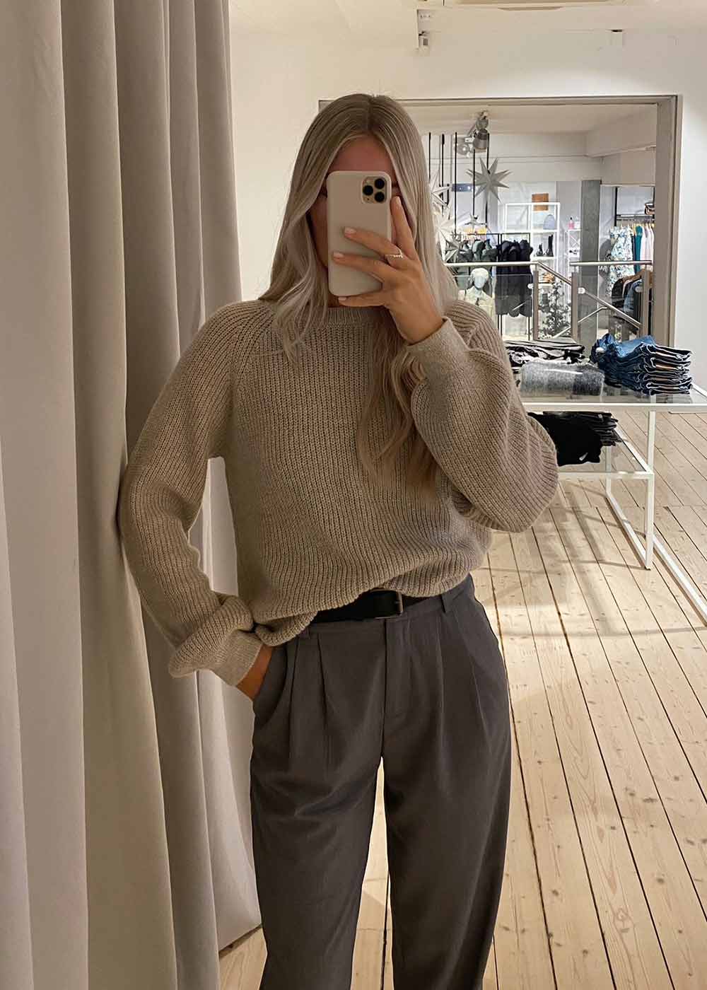 BorgMD o-neck - Beige Melange-Knitwear-Modström-Butler Loftet