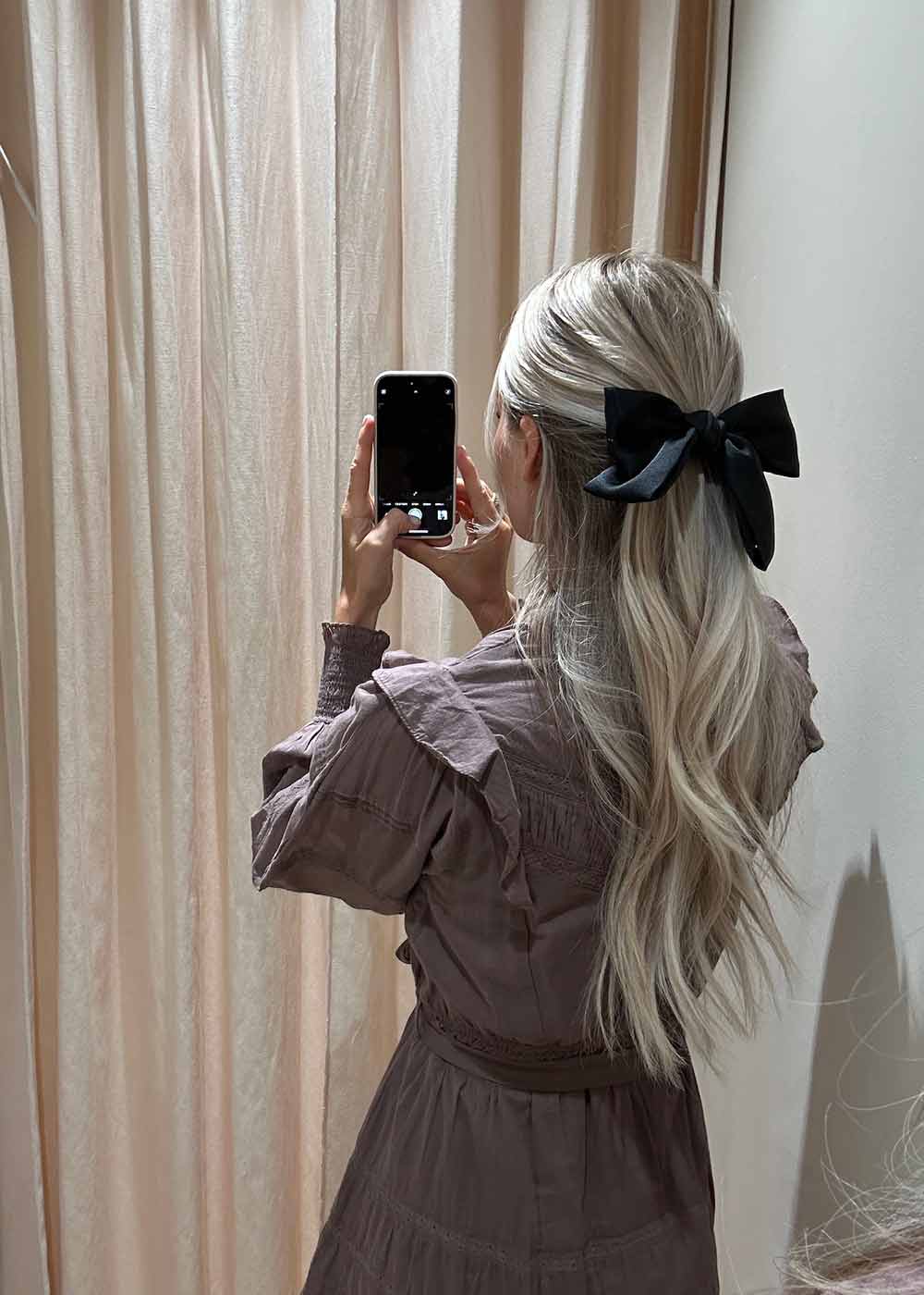 Bow Hair Clip - Black