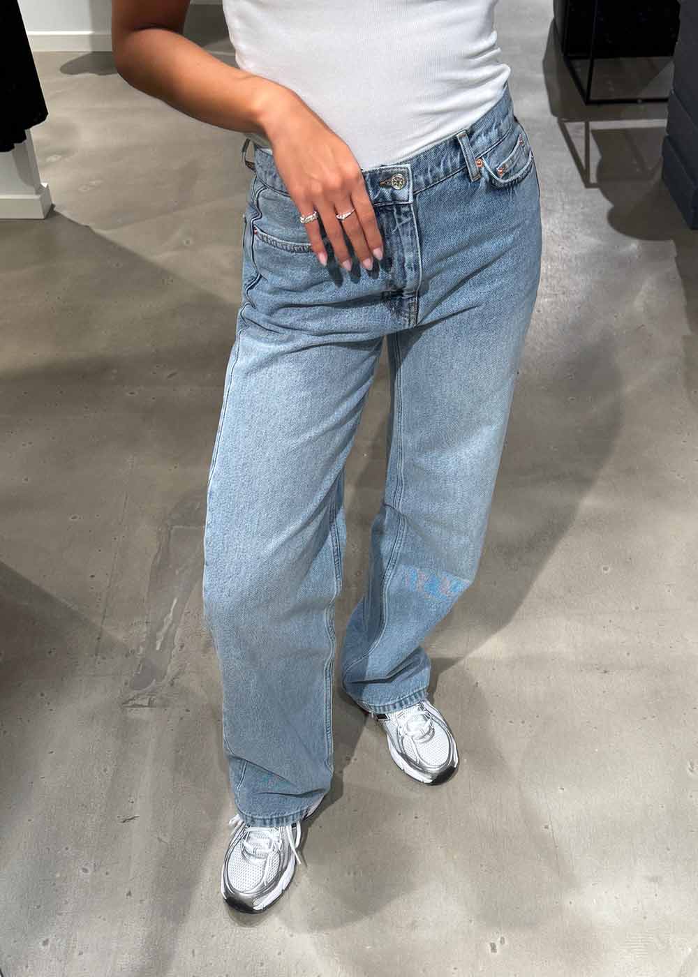 Carla Doone Jeans - Washed Blue-Jeans-Woodbird-Butler Loftet
