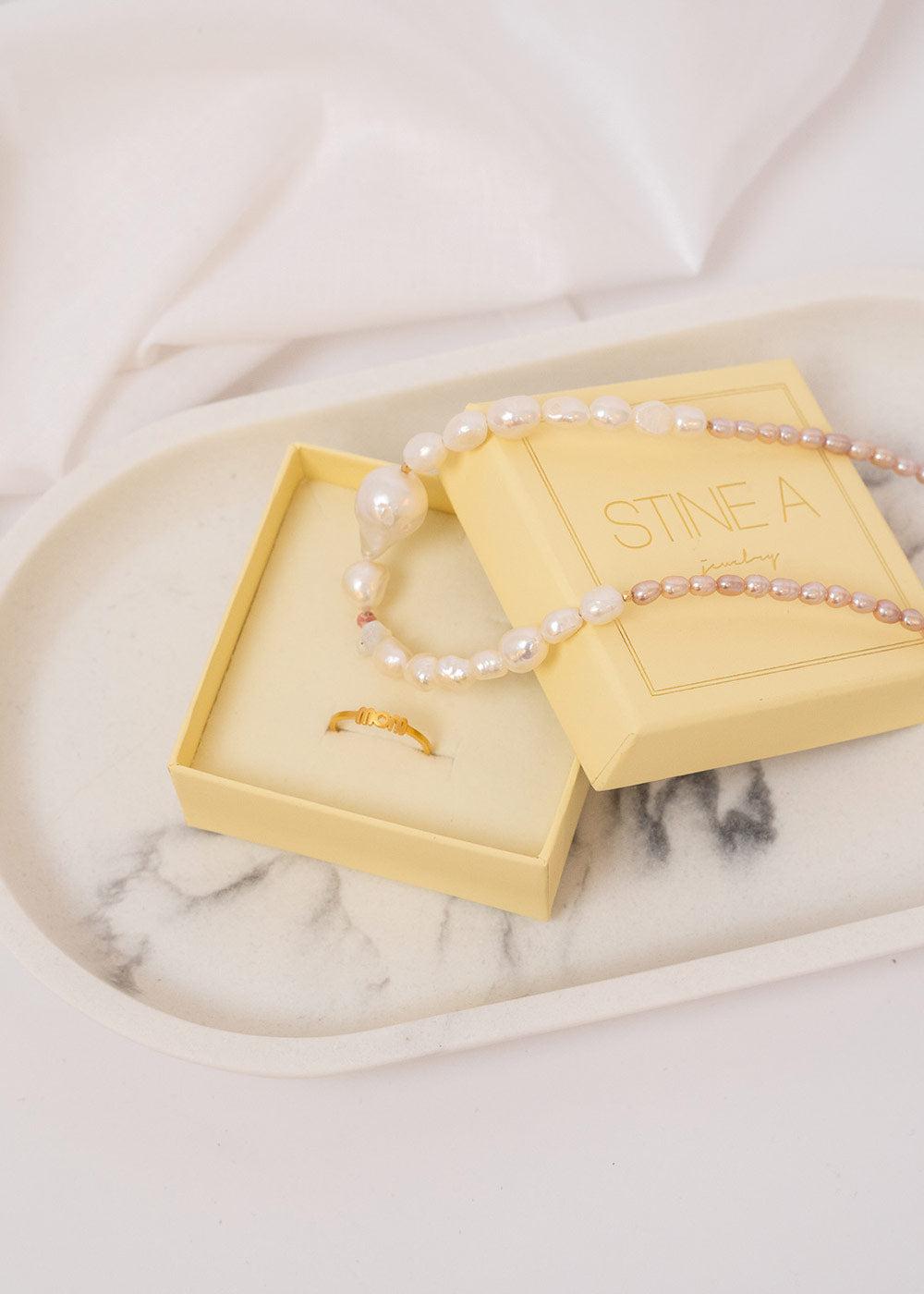Chunky Glamour Pearl Necklace - White & Rose - Gold-Jewellery-Stine A-Butler Loftet
