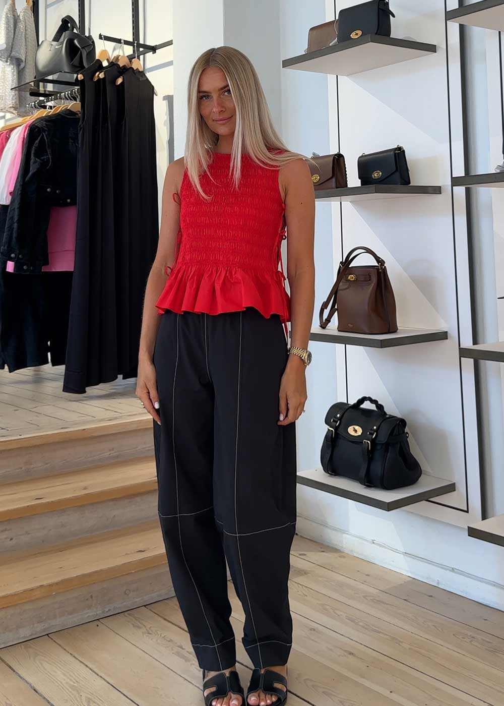 Elasticated Curve Pants - Black-Pants-Ganni-Butler Loftet