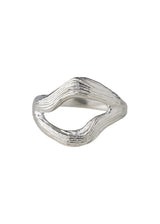 Flowing Dreams Ring - Silver