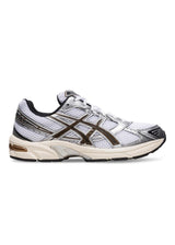 Asics' GEL-1130 - White/Clay Canyon. Køb sneakers her.