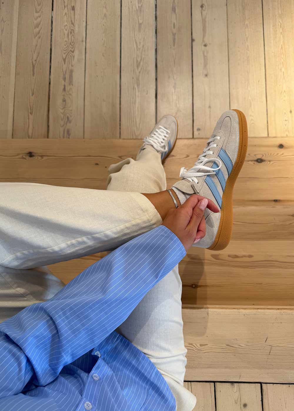 HANDBALL SPEZIAL - Alumina / Clear Sky / Gum-Shoes-Adidas Originals-Butler Loftet