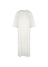 Modströms HollynMD dress - Soft White. Køb kjoler her.