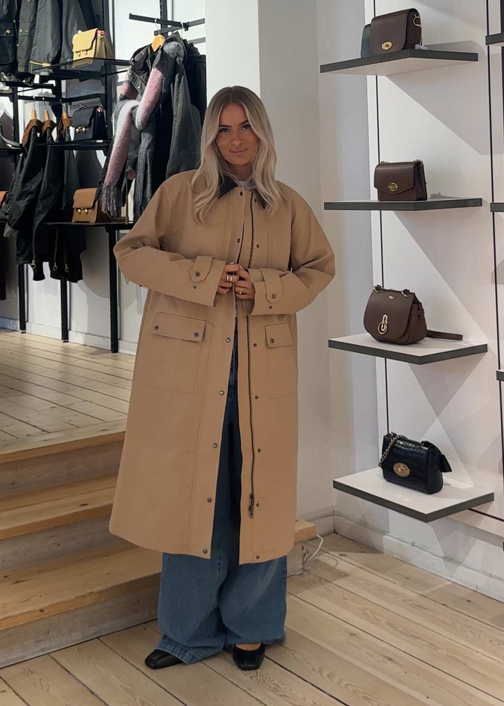 MiraMD jacket Incense – Butler Loftet - Main Image