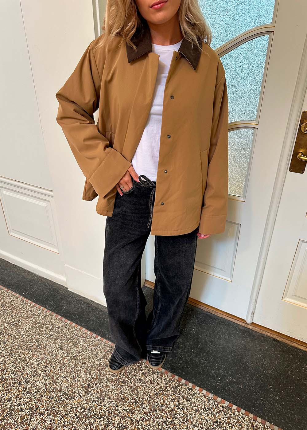 Orkidemd jacket - Dull Camel-Outerwear-Modström-Butler Loftet