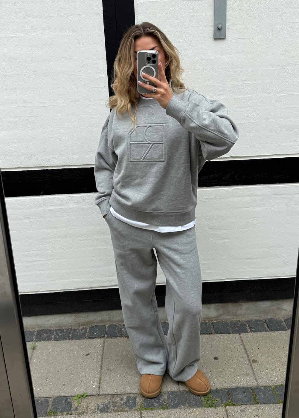 ROUNELLA LS SWEATSHIRT - Light Grey Melange-Sweatshirts-ROUGE EDIT-Butler Loftet