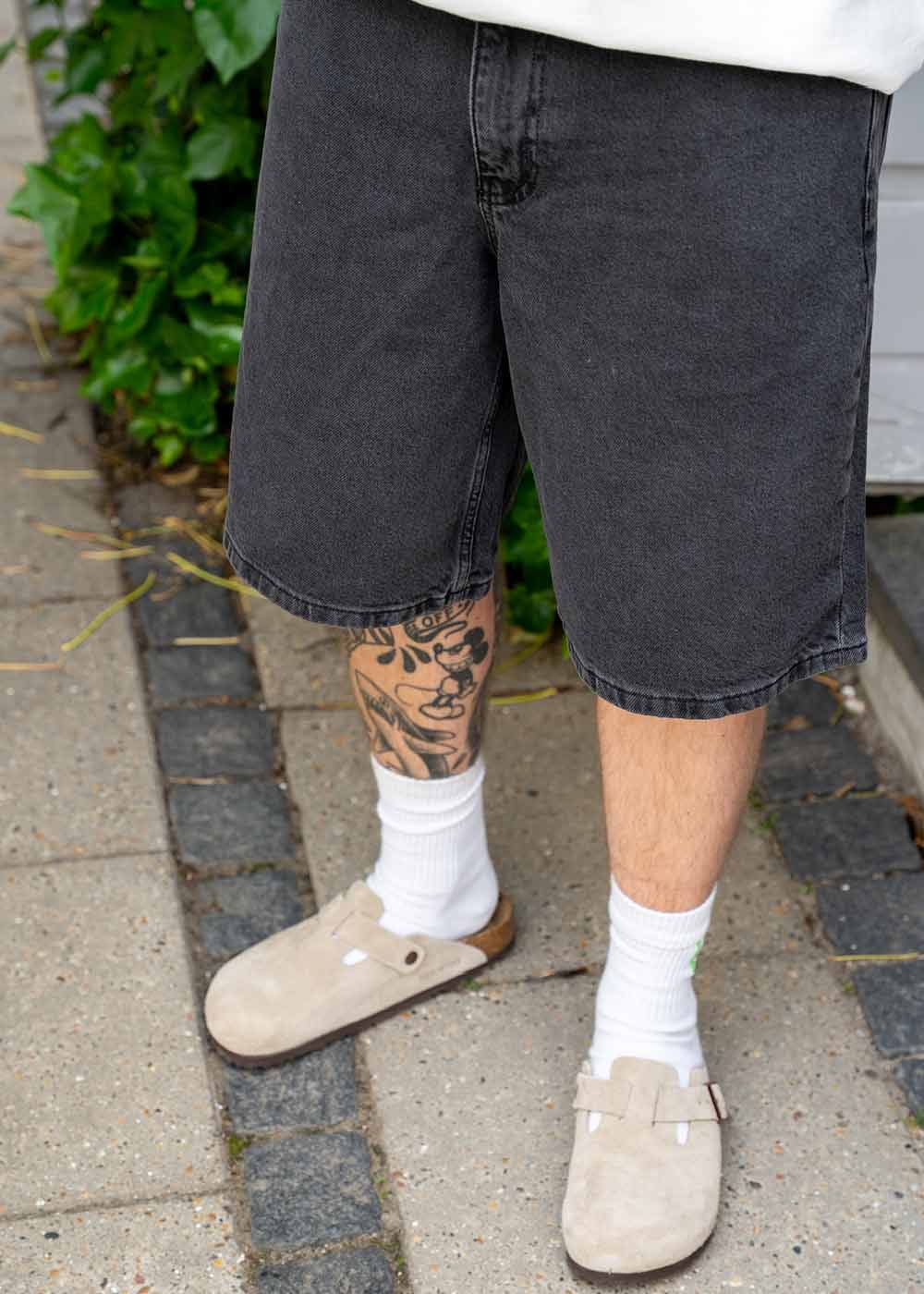 Rami Crow Shorts - Black Vintage-Shorts-Woodbird-Butler Loftet