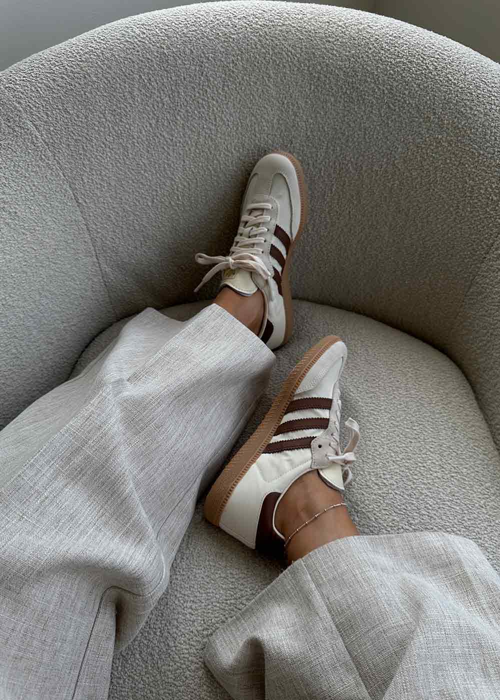 SAMBA OG - Cream White Butler Loftet SAMBA OG - Cream White Butler Loftet