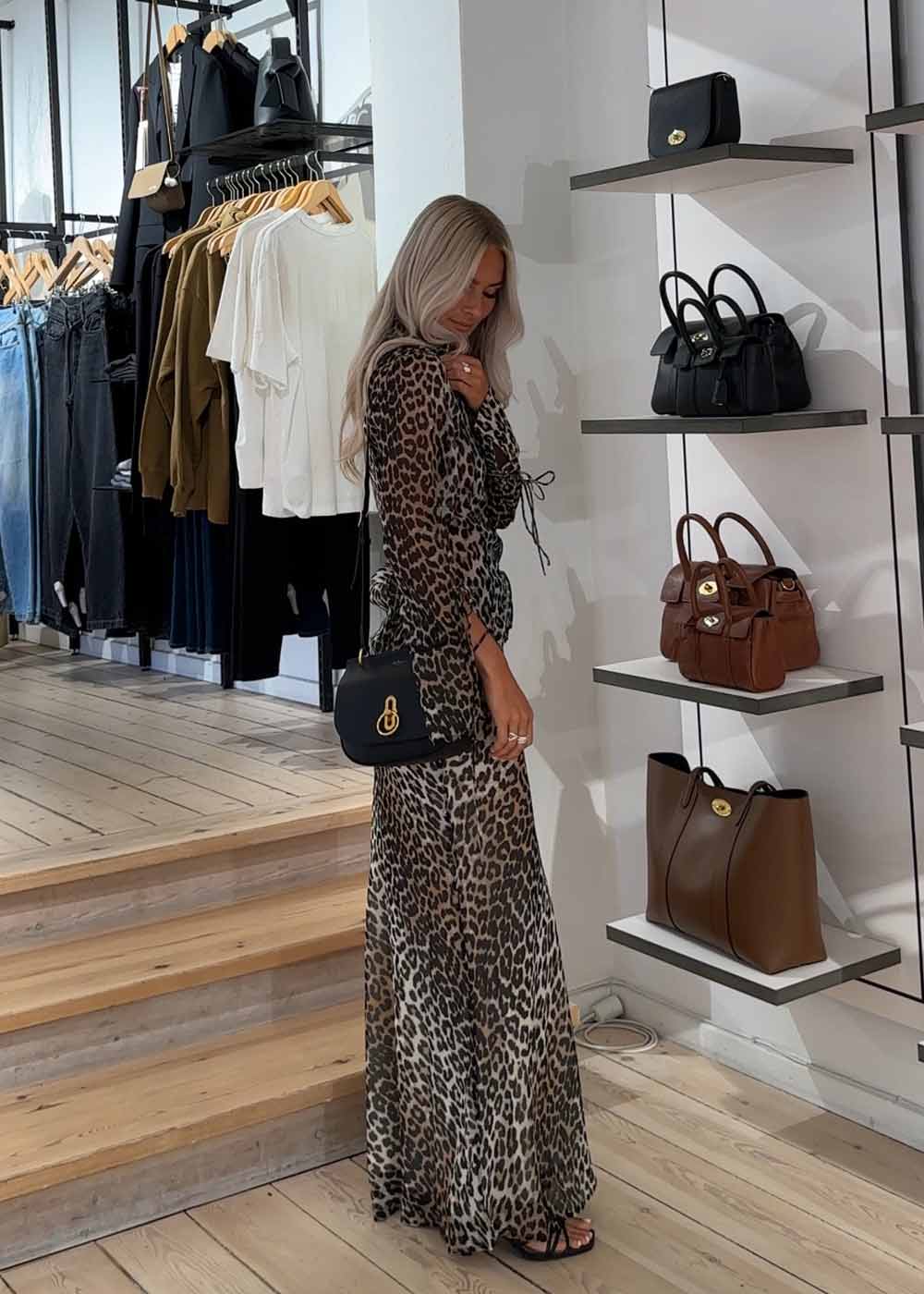 Small Amberley Satchel Small C - Black-Bags-Mulberry-Butler Loftet