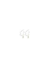 Pernille Corydons Small Bay Earrings - Silver. Køb øreringe her.