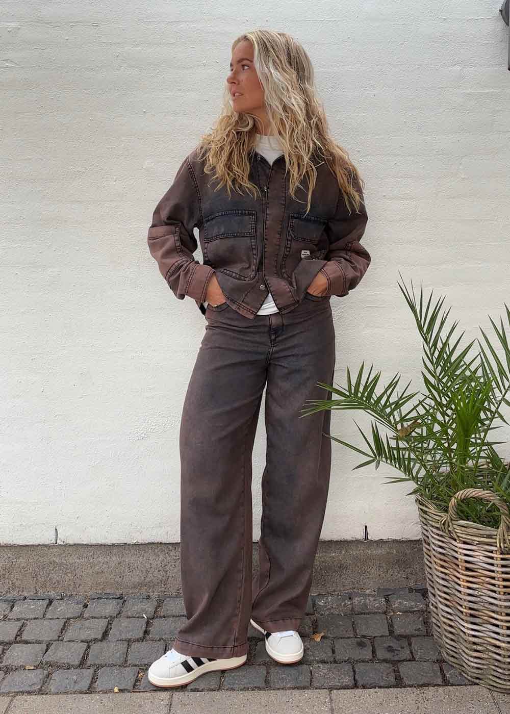 Soft Denim Dear Jeans - Brown-Jeans-Mads Nørgaard-Butler Loftet