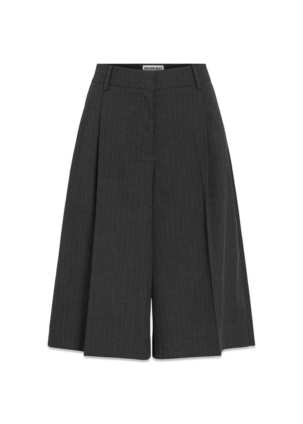TAILORED BERMUDA SHORTS - Dark Grey/Oatmeal-Shorts-ROUGE EDIT-Butler Loftet