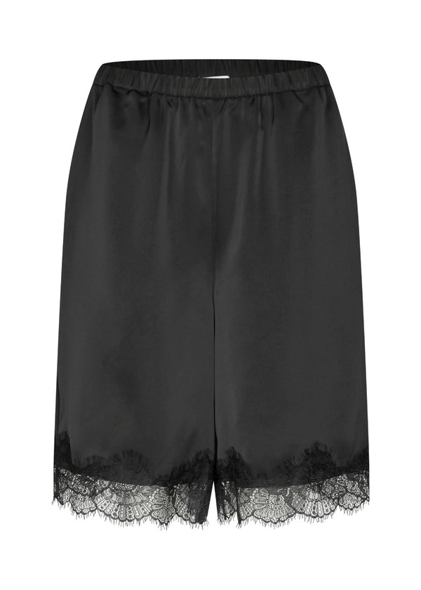 Tamalmd shorts - Black-Shorts-Modström-Butler Loftet
