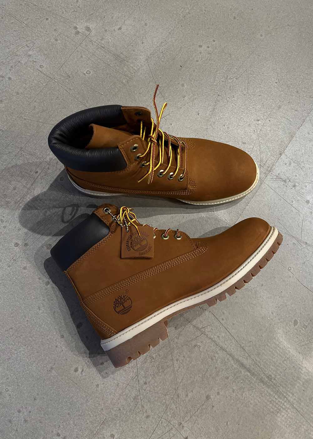 Timberland Premium 6 inch lace - Dark Wheat Nubuck