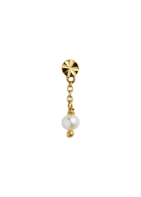 Stine A's Tres Petit Etoile Earring With - Gold. Køb smykker her.