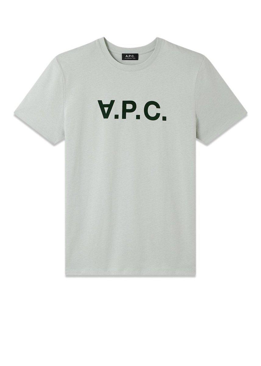 A.P.C's A.P.C. Logo tee - Pale Green. Køb t-shirts her.
