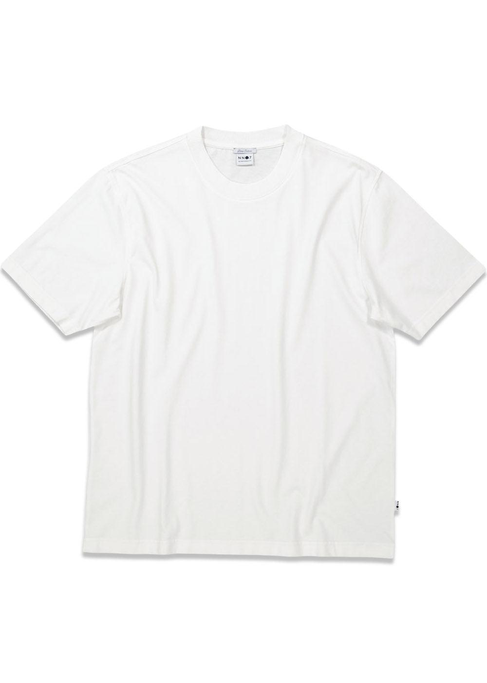 Nn. 07s Adam T-shirt 3209 - White. Køb sweatshirts her.