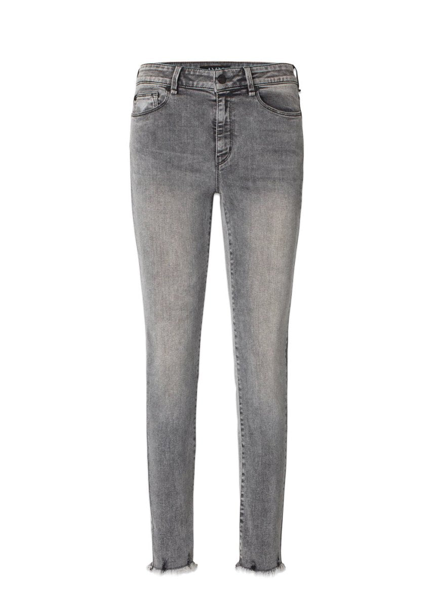 Ivy Copenhagens Alexa Earth Jeans Wash New Grey - Grey. Køb jeans her.