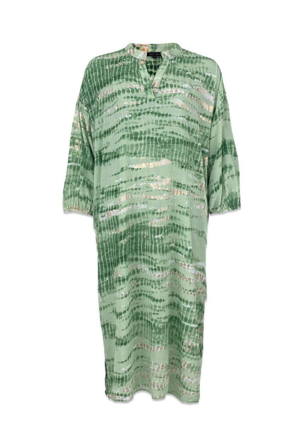 Black Colours BCLUNA DAKOTA kaftan dress - Emerald Gold Tie. Køb kjoler her.