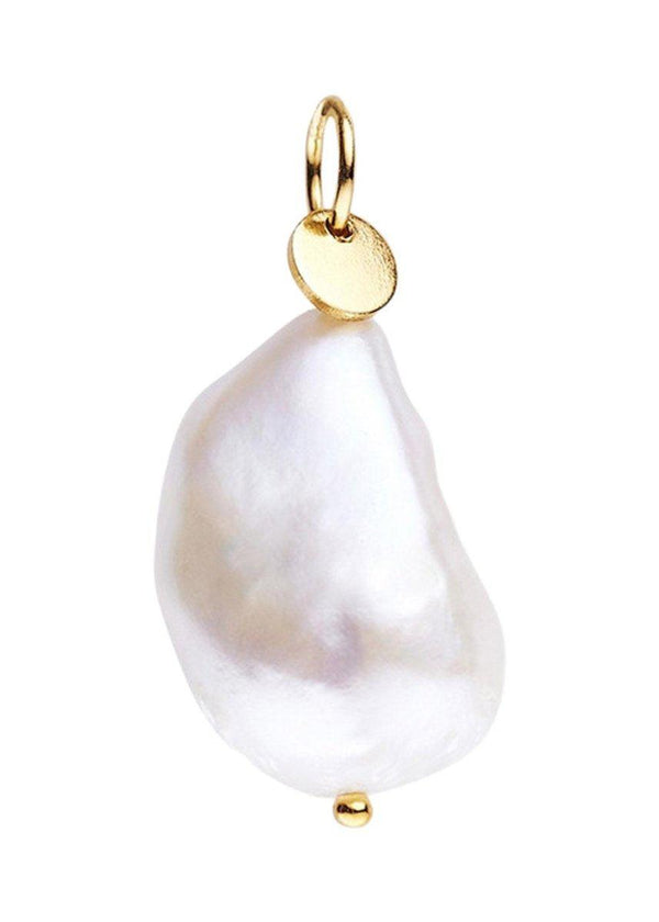 Stine A's Baroque Pearl Pendant - Gold. Køb vedhæng her.