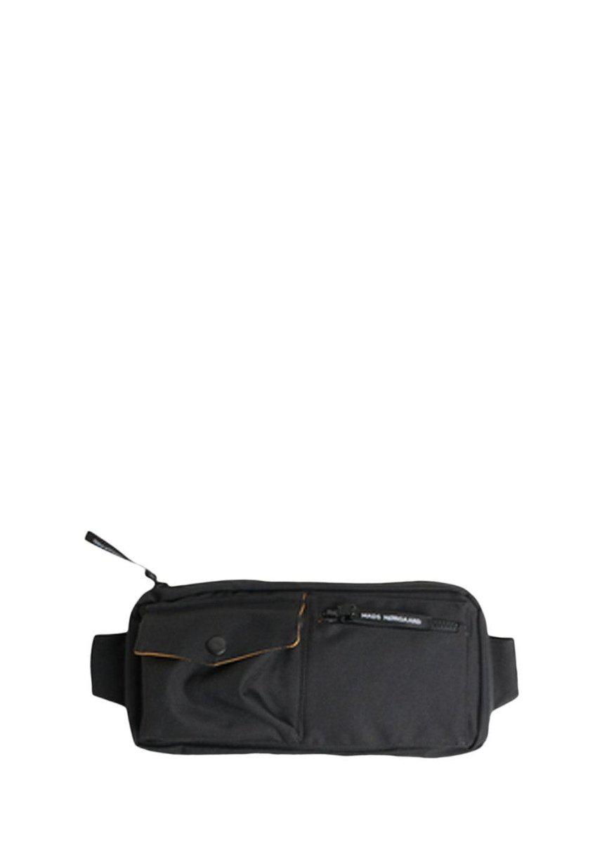 Mads Nørgaards Bel One Carni Bag FAV - Black. Køb bags her.