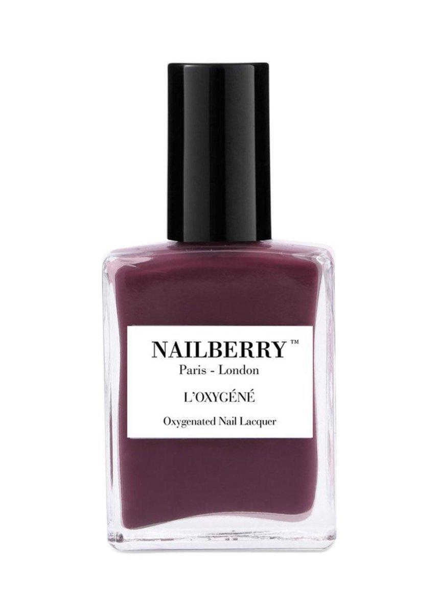 Nailberrys Boho Chic 15 ml - Oxygenated Deep Plum Rose. Køb beauty her.