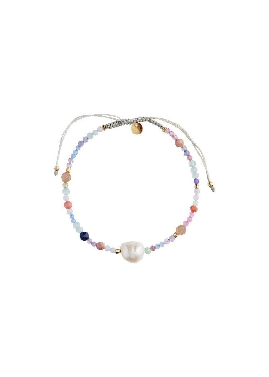 Stine A's Color Crush Bracelet with Tokyo Mix & Khakigreen Ribbon - Gold. Køb armbånd her.
