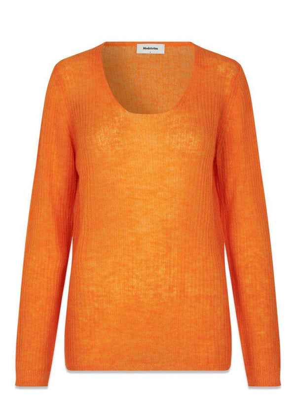 Modströms CordellMD o-neck - Vibrant Orange. Køb strik her.