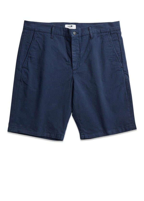 Nn. 07s Crown Shorts 1004 - Navy Blue. Køb shorts her.