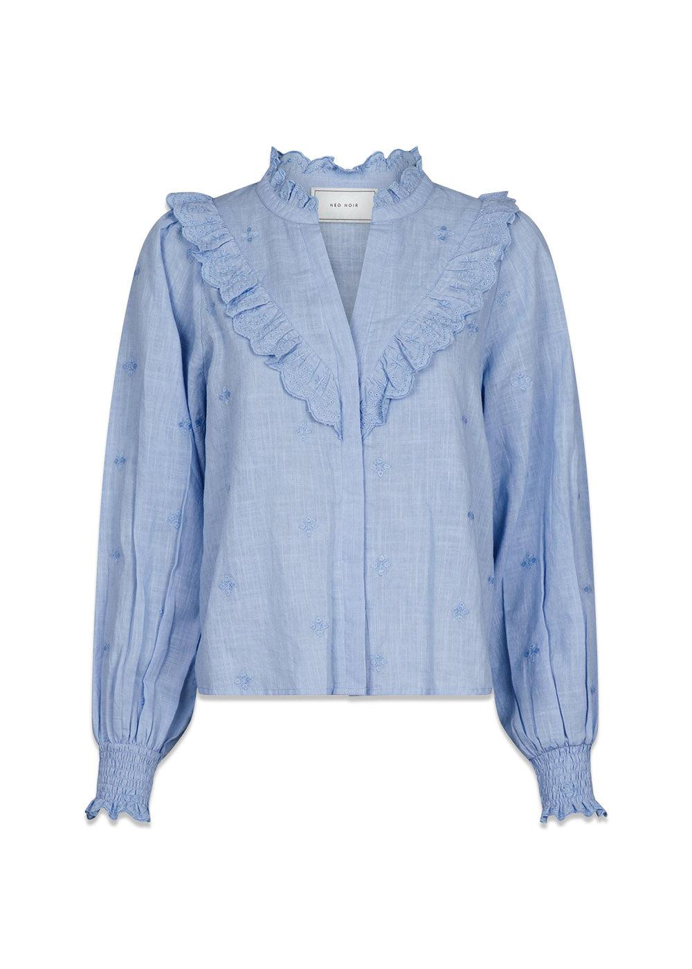 Neo Noirs Degas Blouse - Light Blue. Køb blouses her.