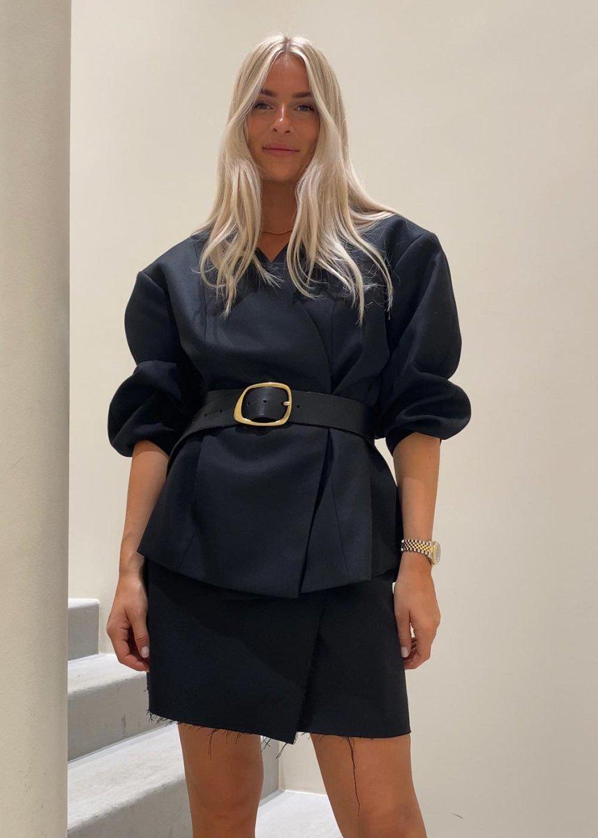 By Malene Birgers ESMAA. - Black. Køb skirts her.
