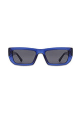 A. Kjærbedes Fame - Dark Blue Transparent. Køb solbriller her.