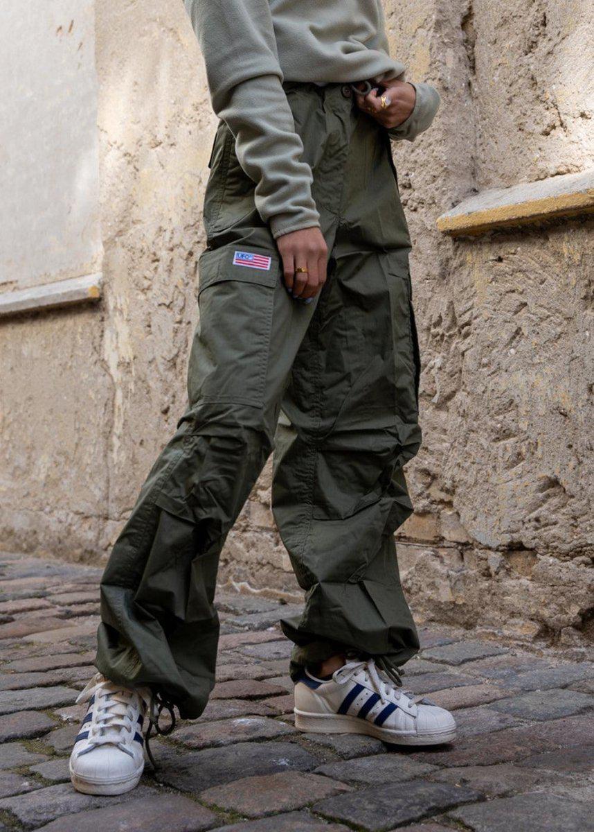 UFO's Girly Flap Velcro Wind Pants - Olive. Køb bukser her.