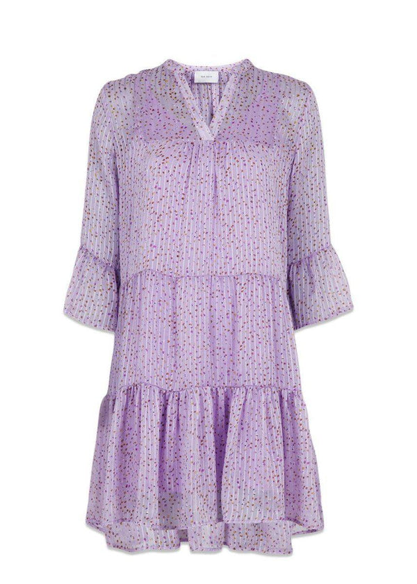 Neo Noirs Gunvor Sparkle Dress - Light Lavender. Køb kjoler her.