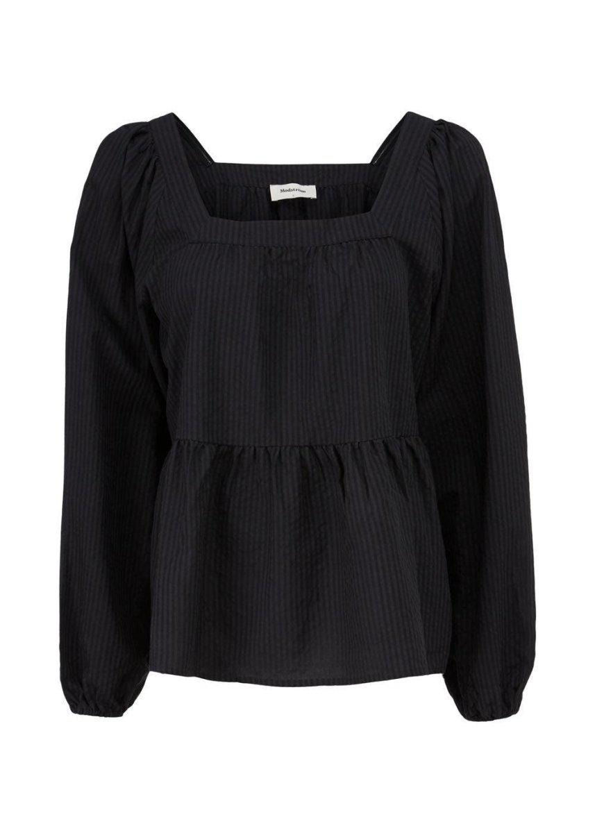 Modströms Hollow top - Black. Køb toppe her.