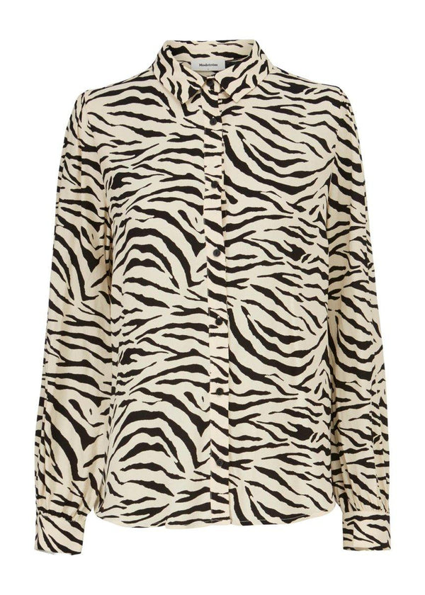 Modströms Ibu print shirt - Zebra. Køb shirts her.