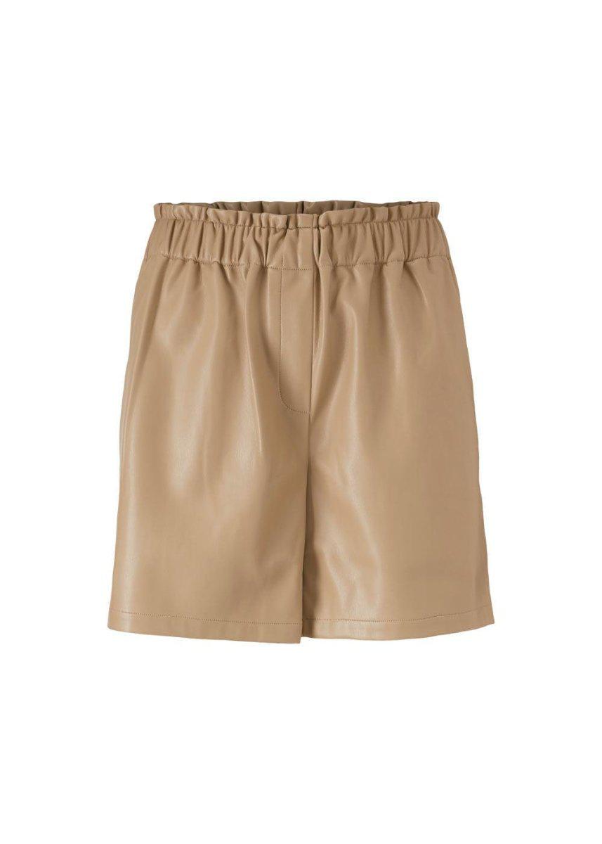 Modströms Jackson shorts - Camel. Køb shorts her.