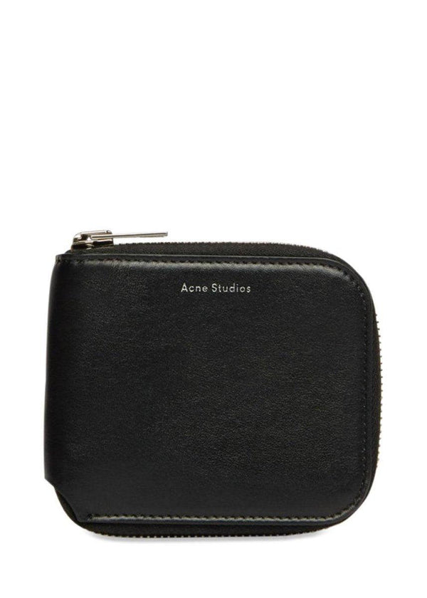 Acne Studios' Kei S - Black. Køb punge her.