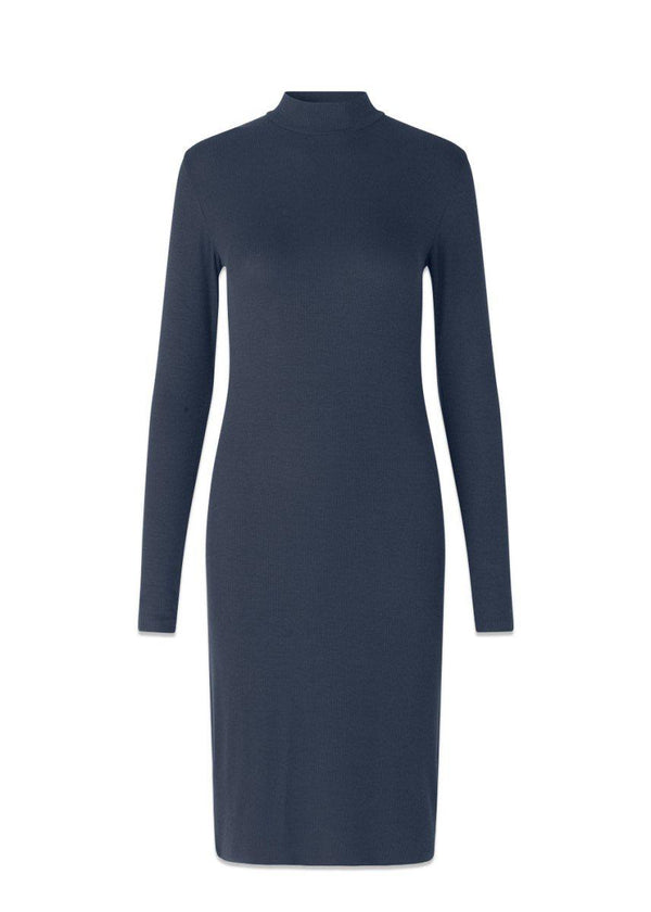 Modströms Krown LS t-neck dress - Midnight Blue. Køb kjoler her.