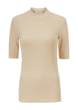 Modströms Krown t-shirt - Powder Sand. Køb t-shirts her.