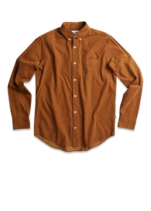 Nn. 07s Levon Shirt 5723 - Canela Brown. Køb shirts her.