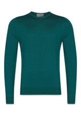 John Smedleys Lundy Pullover CN - Green Emerald. Køb strik her.