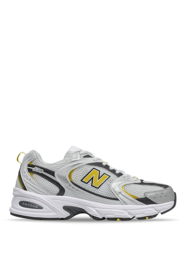 New Balances MR530UNX - White - Sneakers. Køb sko her.