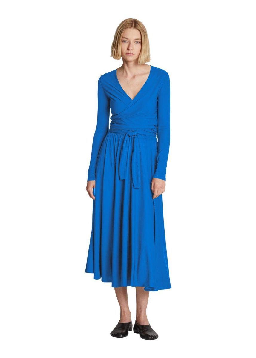 Proenza Schoulers Matte Crepe Wrap Dress - Bright Blue. Køb kjoler her.